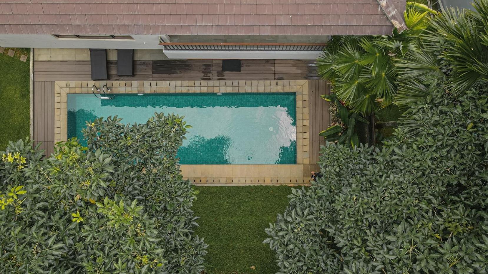 Oyama City View Villa 4 Bedrooms With A Private Swimming Pool Bandung Exterior photo